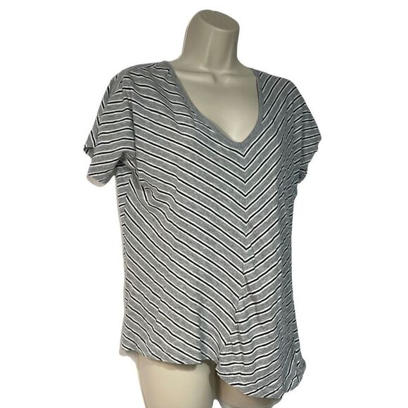 Calvin Klein Women’s Asymmetrical Stripped Shirt With Zipper Back Size Medium - Picture 2 of 14